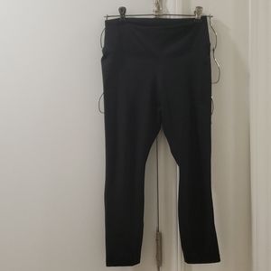 Nike Dry Fit Black Leggings SZ S Below Knee